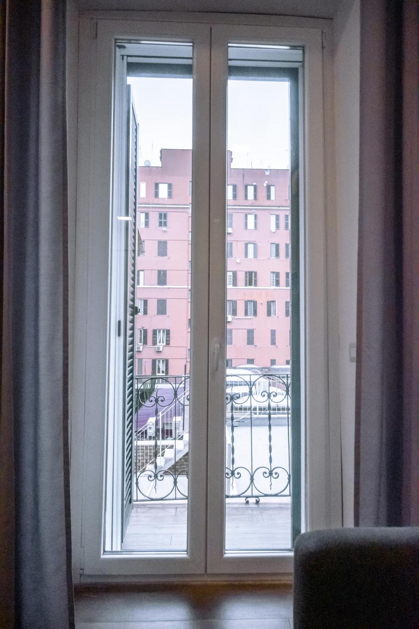 Appartement Eleganza E Comodita Tra San Pietro E Musei *